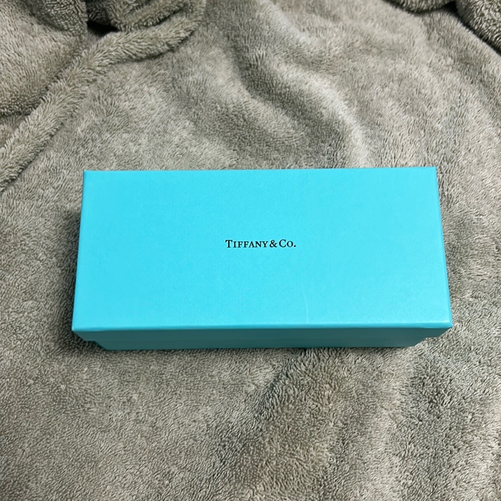 Tiffany & Co empty box